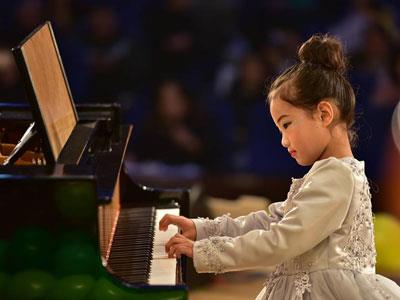 株洲钢琴家教价格多少钱一小时？收费标准？